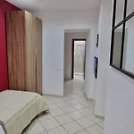 Domus Pisanelli Гостевой дом 3*