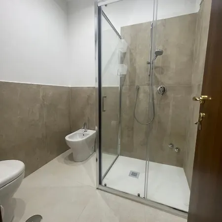 Πανσιόν Domus Pisanelli 3*